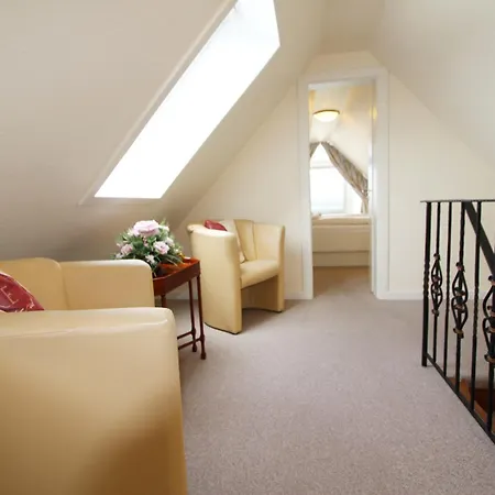 Apartment Haus Guenther - Mittelweg 1, App 2 Wenningstedt-Braderup