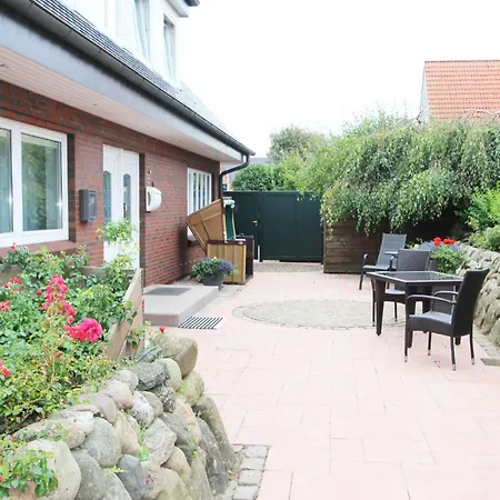 Haus Guenther - Mittelweg 1, App 2 * Wenningstedt-Braderup